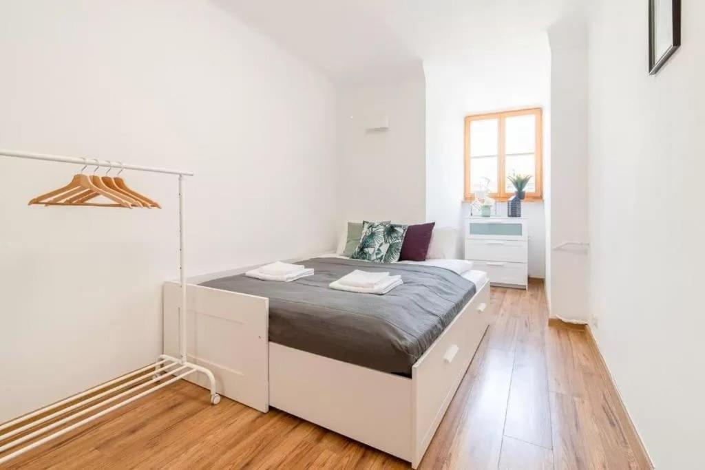 Old Town Apartment - Old Market Warschau Buitenkant foto